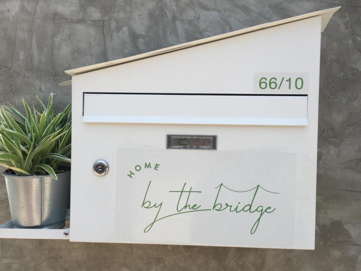 Home By The Bridge Hotel Kamphaeng Phet Exterior foto